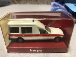 Herpa 1/87 scale European Ambulance for HO Model Railroad or Collector - Picture 1 of 3