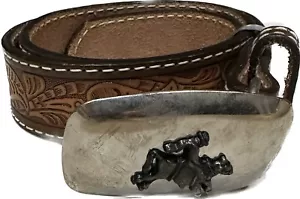 CINTURÓN DE CUERO DE VACA DE GRANO COMPLETO DDD DE COLECCIÓN HEBILLA DE MONTAR TORO 28 UNISEX RODEO VAQUERO - Imagen 1 de 7