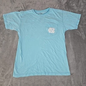 North Carolina Tare Heels Shirt Men Medium Blue Short Sleeve Pullover Sportswear - Picture 1 of 8