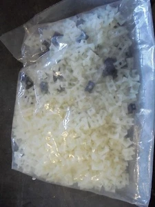 Panduit TM1S6-M69 Pan-Ty Cable Tie Mount, Flame Retardant Nylon 6.6, #6 Screw Mo - Picture 1 of 5