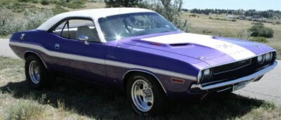 Dodge C7 Plum Crazy Basecoat Clearcoat Complete Gallon Kit - Image 1 of 4