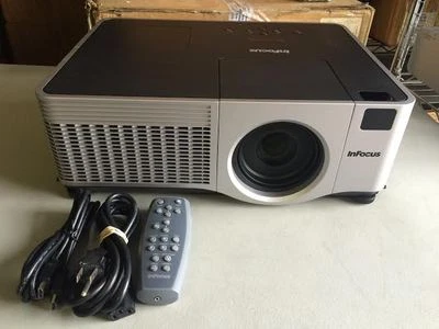 INFOCUS IN5106(PROXIMA C500,VIEWSONIC PJ1173) PROJECTOR,5000 LUMENS,NEW LAMP!! - Image 1 of 3