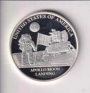 MONEDA DE PLATA APOLLO MOON LANDING ESTADOS UNIDOS DE AMÉRICA 1 OZ .999 - Imagen 1 de 2
