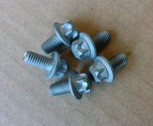 M6x12 10.9 Screws External Torx Zinc Plated 6x12 - Picture 1 of 2