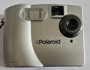 WORKING VINTAGE POLAROID PHOTOMAX FUN ! FLASH 640 0.4MP Digital Camera from 1999 - Picture 1 of 7