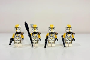 LEGO Star Wars Star Corps Clone Trooper Lot x4 (SW1422 + SW1423) with Blasters - Picture 1 of 5