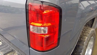Passenger Tail Light Classic Style Pickup Fits 16-19 SIERRA 1500 PICKUP 9448844 - Image 1 of 4