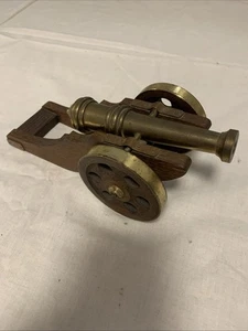 Alte Kanone Modell Lafette aus Messing, Kupfer, Blech, Holz - Bild 1 von 3