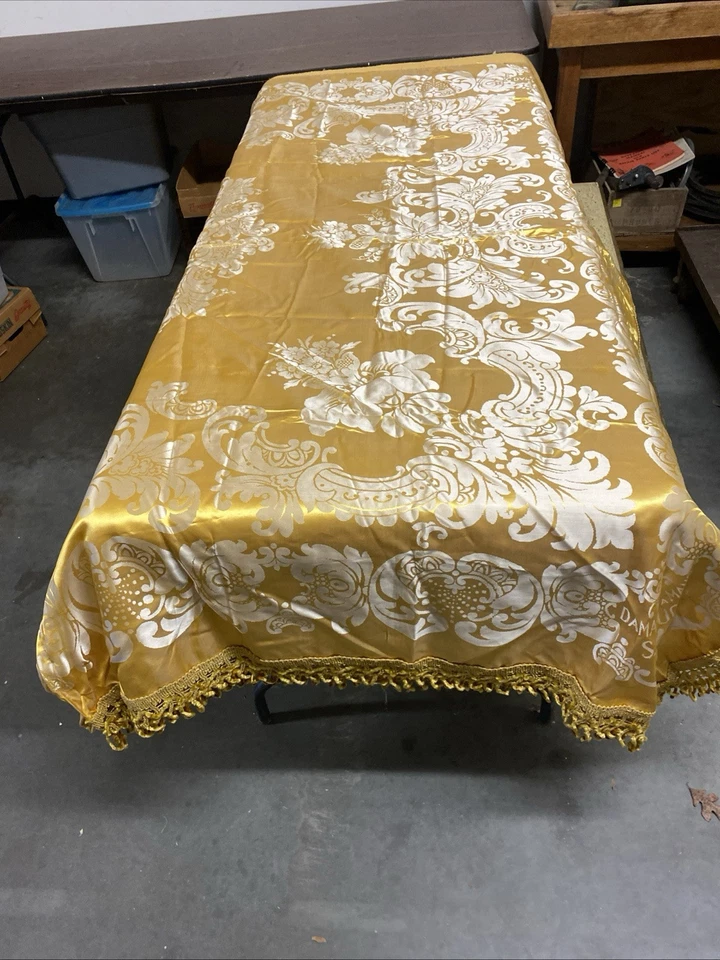 Vtg Damasco S Leucio Lavorazione a Mano Italian Yellow Silk Bedspread 96” x 160” - Image 1 of 4
