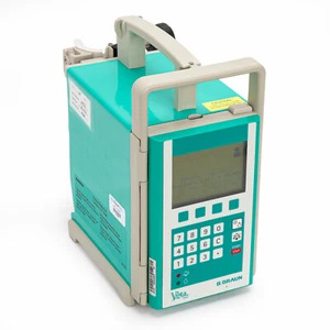 Bomba de infusión básica B Braun Vista con abrazadera de poste - Imagen 1 de 6
