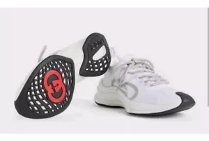 GUCCI Women’s Run White Grey Sneakers Shoes 680902 Size 40.5, US 10.5 $650 - Picture 1 of 7