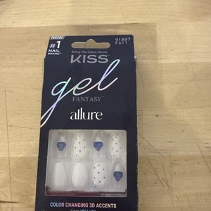 KISS Allure NAILS Shiny Blue & White Dots & Hearts GLUE ON Short Color Changing - Picture 1 of 6