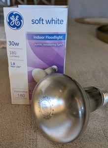 GE 14891 Indoor Reflector Indoor Soft White Floodlight Light Bulb, 30 Watt 30W - Picture 1 of 9