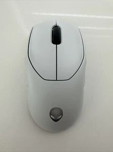 Alienware Tri-Mode Wireless Gaming Mouse - AW720M - No Receiver. - Picture 1 of 4