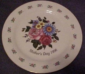 1996 mothers day plate - Picture 1 of 1