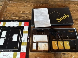 Donald Trump SNOB Fantasy Shopping Spree Game Complete Trump Towers 1983 Board - Picture 1 of 6