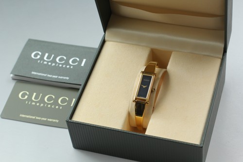 [N MINT Set Completo] Orologio GUCCI 1500L Quadrante Nero Oro Quarzo Donna con Scatola GIAPPONE