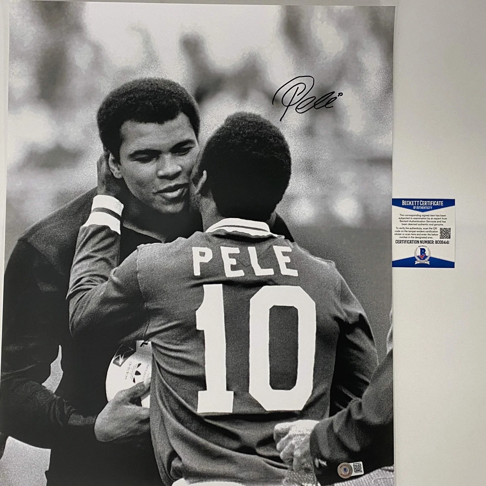 Foto Autografiada/Firmada Pelé Fútbol Brasil 16x20 Muhammad Ali Beckett BAS Foto 1 de 1