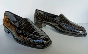 VIA MILANO ~ Damenschuhe ~ krokooptik ~ schwarz ~ Lackleder ~ Größe 42 ~ Pumps - Bild 1 von 7