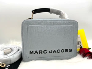 AUTÉNTICO NUEVO CON ETIQUETAS $425 MARC JACOBS Mujer La Caja 23 Bolso bandolera de guijarros-Cantera - Imagen 1 de 12
