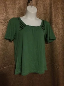 LA Blues Woman's Plus Green Shirt Size 14/16W 60% Cotton 40% Poly With Sequins - Picture 1 of 8