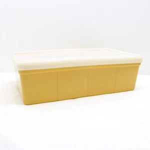 Vintage 12" Rectangle Cake Container Yellow W/ White Lid Plastic - Picture 1 of 7