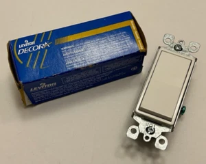 LEVINTON DECORA 5611-2W , 15A-120V AC/CA - White - New - Picture 1 of 4
