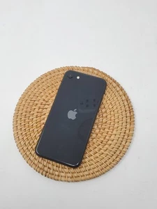 Apple iPhone SE 2nd Gen 64GB A2275 Sprint Only Black - Good Condition - Afbeelding 1 van 2