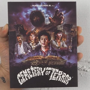 Cemetery of Terror Blu-ray Vinegar Syndrome With Slipcover - Picture 1 of 4
