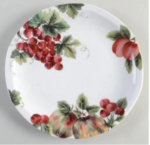 Royal Doulton Vintage Grape Salad Plate 8 3/8" England - Picture 1 of 2