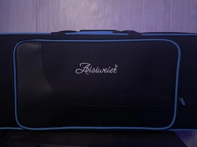 Estuche y equipo trompeta dorada Aisiweier incluido Foto 1 de 3