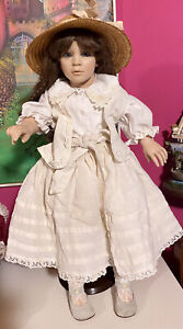 Fiba Collection edizione numerata non giocata Doll Poupee Puppen Vintage  Muneca