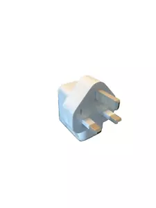 Apple 10W USB Power Adapter – Genuine UK Plug Charger – For iPad & iPhone (Used) - Picture 1 of 3