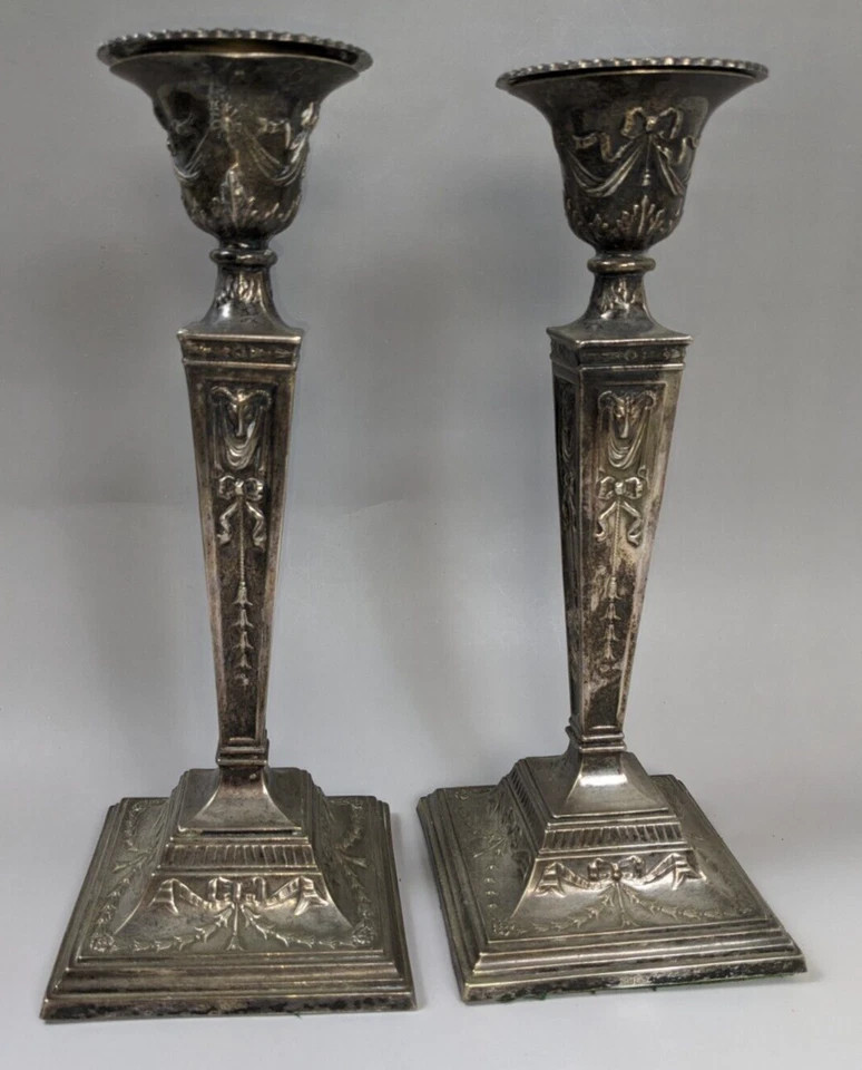 PAR de candelabros neoclásicos estilo Adam 12" enchapados en plata  Foto 1 de 4