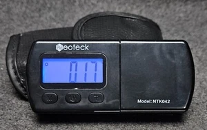 Neoteck Digital Plattenspieler Stylus Force Scale Messgerät 0,01g/5,00g schwarz LCD NTK042 - Bild 1 von 4