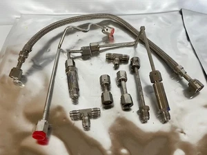 LOT OF 9 SWAGELOK 1/4" VCR STAINLESS STEEL FITTINGS / LINES - Picture 1 of 3