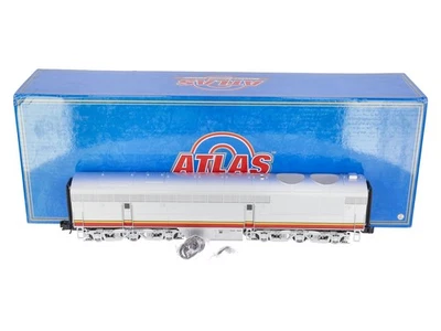 Atlas 1221 O Santa Fe FM Erie-Built B-Unit Powered Diesel w/TMCC & RS - 3 Rail - Image 1 of 4