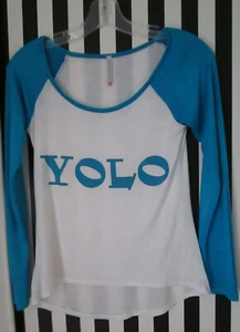 VTG DISCREET USA  BLUE/WHITE *YOLO* (YOU ONLY LIVE ONCE) T SHIRT WOMENS - Picture 1 of 4