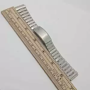 19 mm Seiko Quartz C121 Vintage Watch H357-5060 Bracelet WLD567ARL3 - Picture 1 of 8