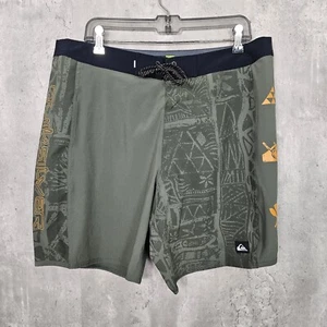 Quiksilver Board Shorts Uomo 36 Verde Hawaiano Tapa Surfsilk Highline Surf Wake - Foto 1 di 5