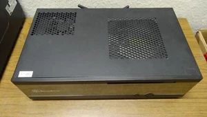 HTPC in SilverStone ML05B, mini-ITX Asrock Gaming Board, AMD Ryzen 5, 16GB RAM - Bild 1 von 9