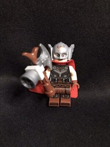 Lego Marvel Mighty Lady Thor Jane Foster Minifigure - Picture 1 of 3