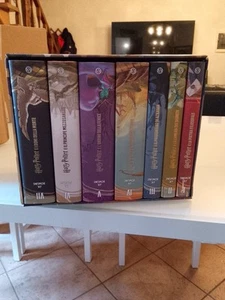 Harry Potter - 7 Libri Serie Completa - Edizione Arch Apolar - Piccolo Danno - Foto 1 di 4