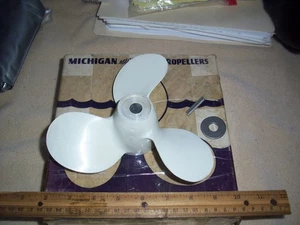 Evinrude Angler Johnson LD 5hp propeller PJ-7  8x7.5" Left hand 65-68 new - Bild 1 von 9