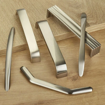 Möbelgriff BA 160 mm Schrankgriff Edelstahloptik Bügelgriff Kommodengriff Griff - Bild 1 von 2