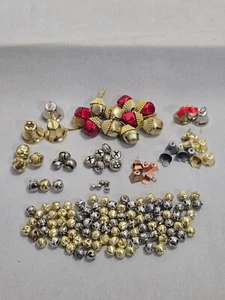 Manualidades de Navidad Jingle Bells Color Dorado Plata Decoración Variedad de Tamaños Estilos - Imagen 1 de 6