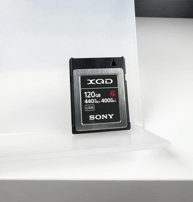 Sony Memory Card XQD G Series 120gb 440mb/s Read 400mb/s (QDG120F) - Image 1 of 4