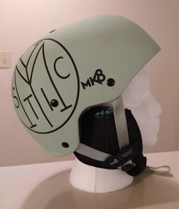 Mystic MK8 Helmet Mint Green - Picture 1 of 12