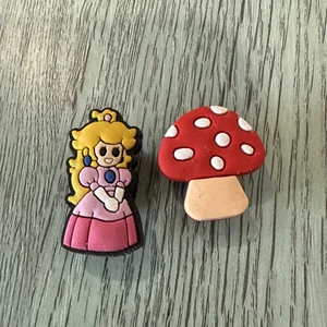 SUPER MARIO Shoe Charm Cartoon Kids NINTENDO CROCS Princess Peach, Mushroom - Picture 1 of 4