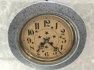 ANCIENNE GROSSE PENDULE HORLOGE MURALE ŒIL DE BŒUF FIN 19ème ATYPIQUE DESIGN  - Picture 1 of 12